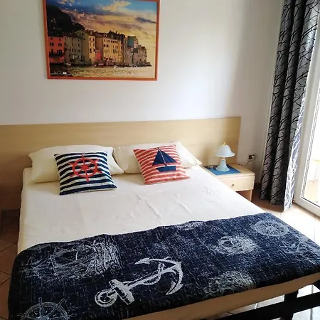 Rock & Roll Guest house 3*